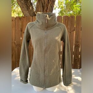 Lululemon olive green jacket size 8